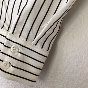 Dalia Tops - LIKE NEW | B&W Dalia Blouse | Worn Only Once Dalia Tops - LIKE NEW | B&W Dalia Blouse | Worn Only Once